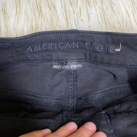 American Eagle - Black Destroyed Jeans size 0 - Picture 5 of 12